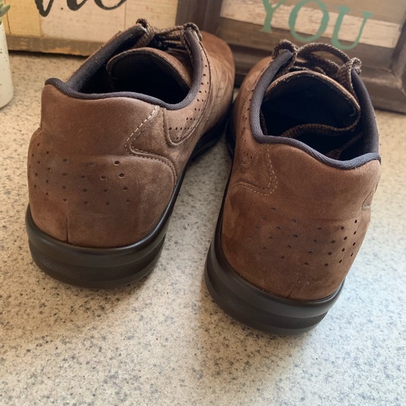 SAS Lace Up Shoes - Picture 3 of 8